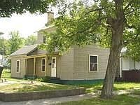 2nd image of 408 N 3rd St