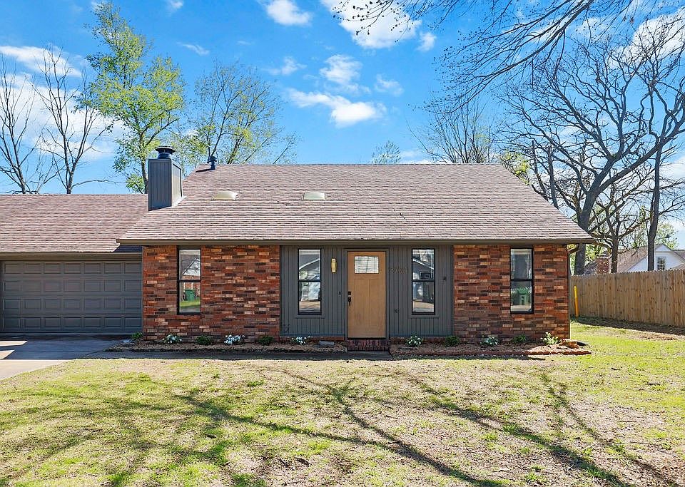 1st image of 3702 W Wood St #3704-W