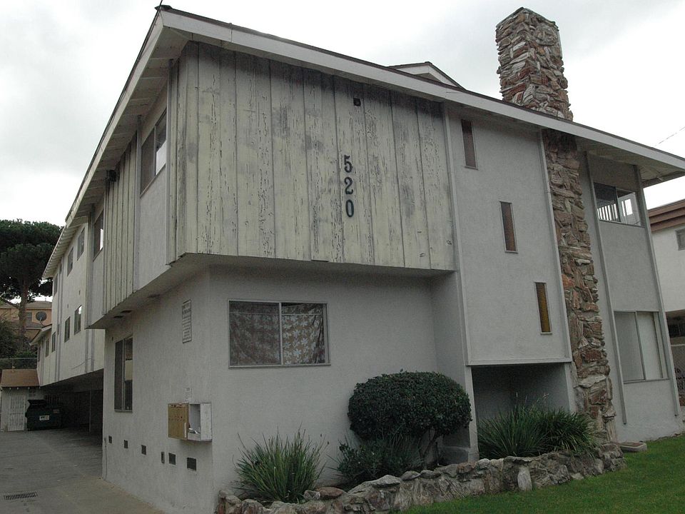1st image of 520 Evergreen St