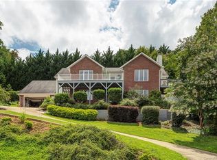 133 Clear Vista Ln, Asheville, NC 28805