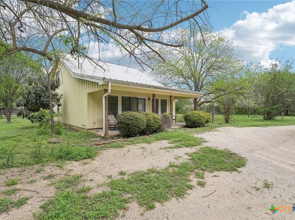 420 Mill St, Maxwell, TX 78656