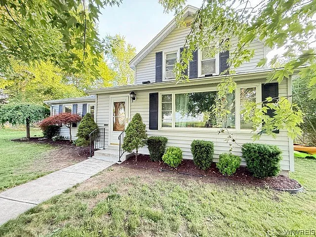 6 Maple St — Photo 4