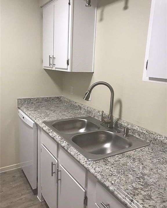 1st image of 448 N Joekel Ave APT 2