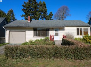 151 Fink St, Coos Bay, OR 97420