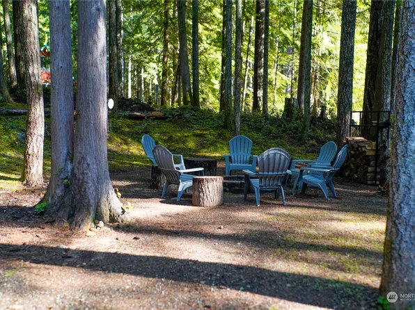 91 N Duckabush Drive W, Hoodsport, WA 98548