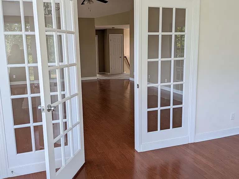 sun room looking facing the living room