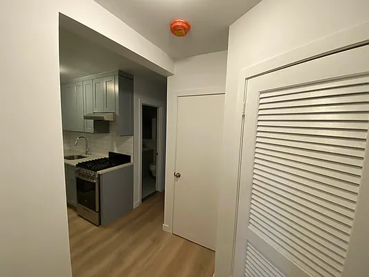 Rented by Douglas Elliman | media 13