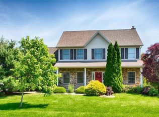 1068 Miller Rd, Wind Gap, PA 18091