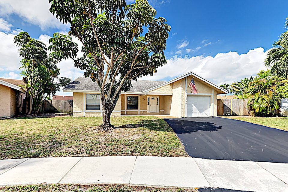 1st image of 8203 SW 12th Pl