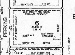 720 N Perkins St, Lone Tree, IA 52755