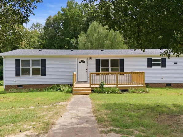 544 Dickey Dr, Roxboro, NC 27574