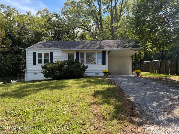 2728 Forestdale Ave, Knoxville, TN 37917