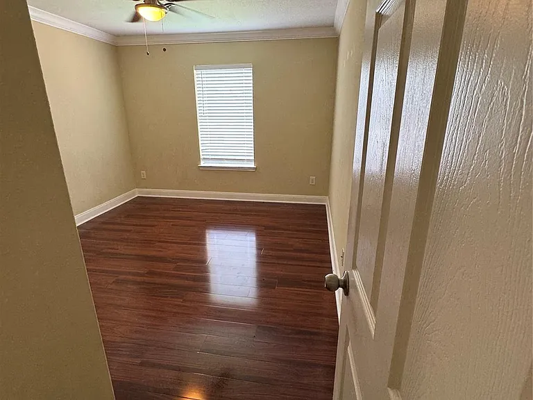 4409 Juan Carlos Ct — Photo 8