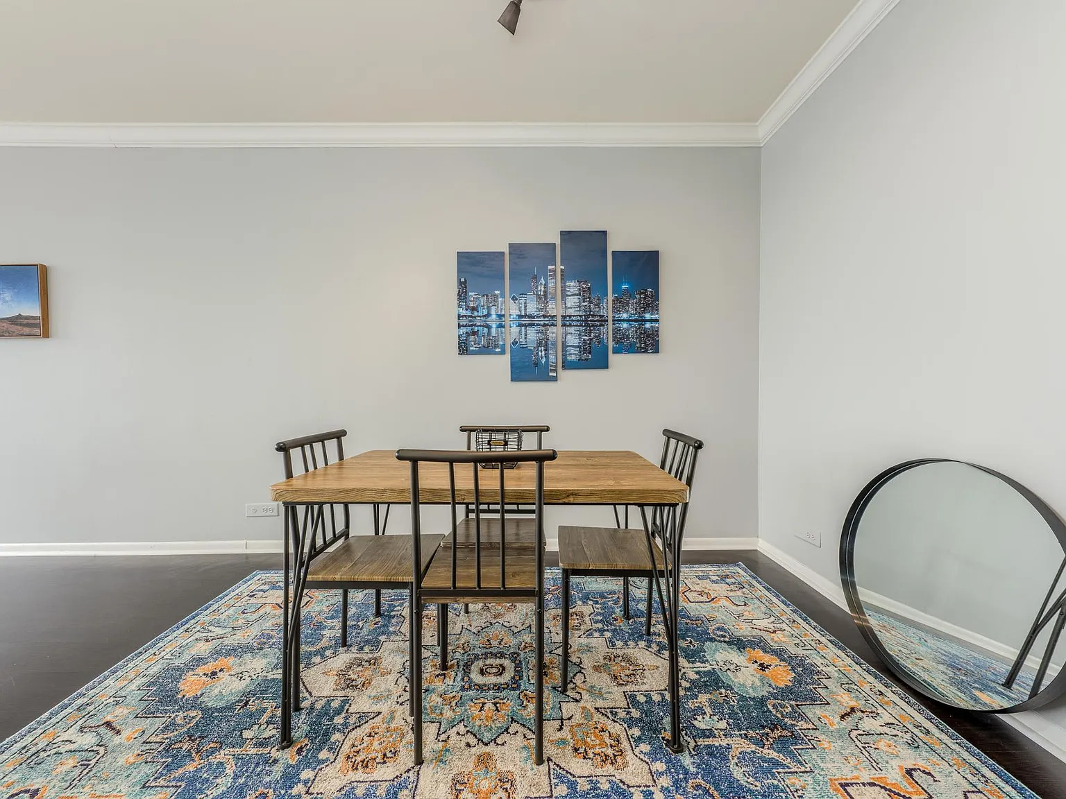 1 bed, 1000 sqft, $2,450 — Photo 4
