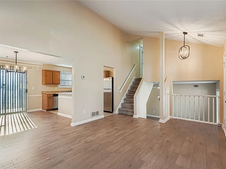 6543 Alford Way — Photo 6