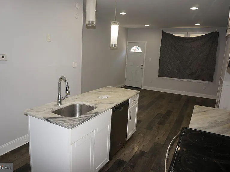 5618 Utah St — Photo 7