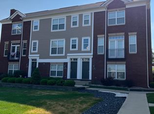 75 Patterson Dr, Carmel, IN 46032