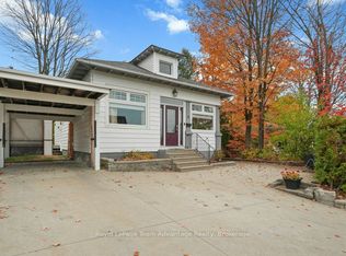 3 Belvedere Ave, Parry Sound, ON P2A 1Z8