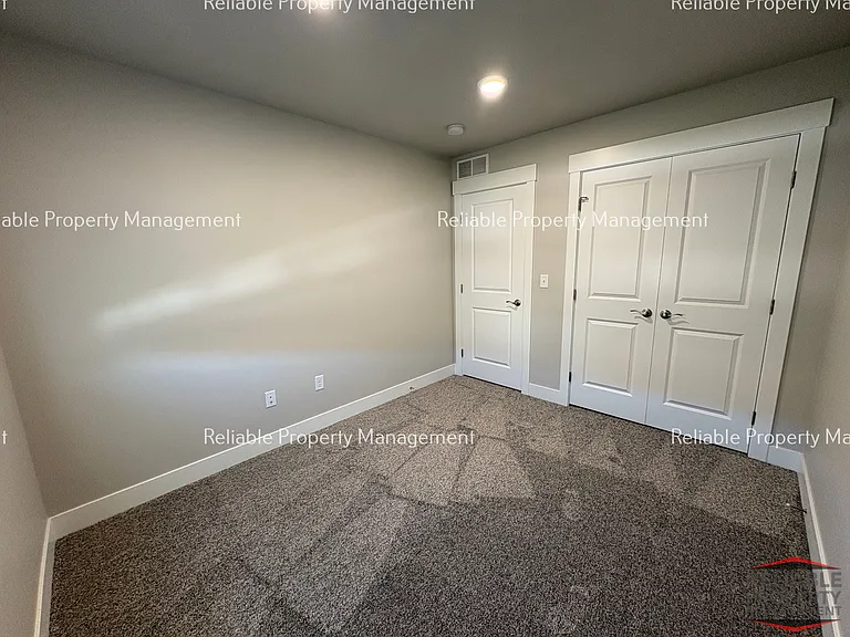 2015 Lawrence Ln #1401 — Photo 6