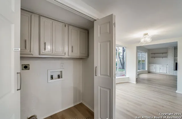 3418 Wimbledon Dr — Photo 25