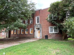 106 Winston St, Thomasville, NC 27360
