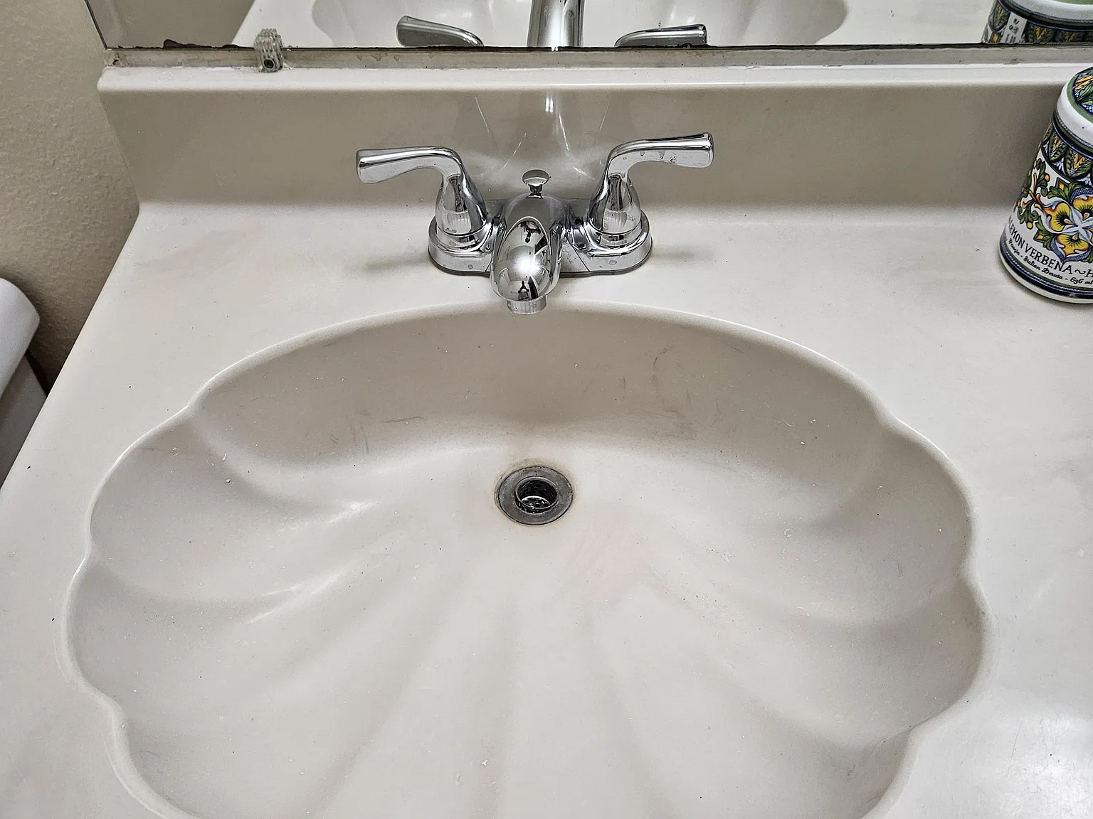 2 bed, 827 sqft, $1,750 — Photo 3