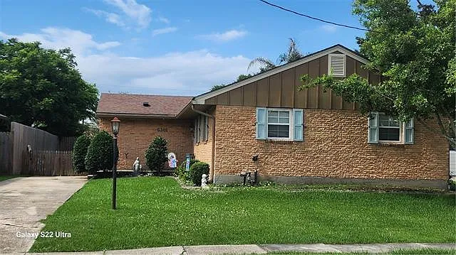 6301 Ruth St — Photo 2