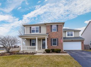 251 Bluegrass Pkwy, Oswego, IL 60543