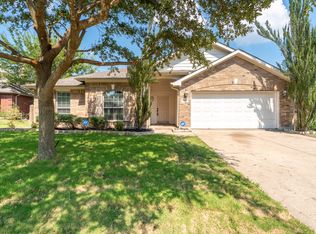 2105 Sumac Dr, Forney, TX 75126