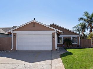 10903 Magna Ln, Lakeside, CA 92040