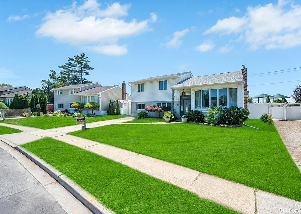 1st image of 2482 Cadillac Drive