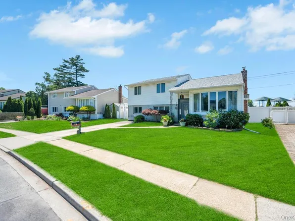 2482 Cadillac Drive, East Meadow, NY 11554
