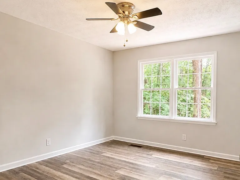 1844 Long Ridge Pl — Photo 16