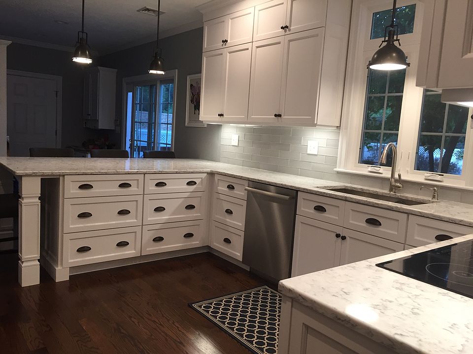2nd image of 3 Magnolia Rd
