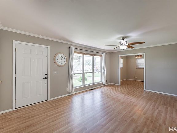 4th image of 1316 Susan Ln