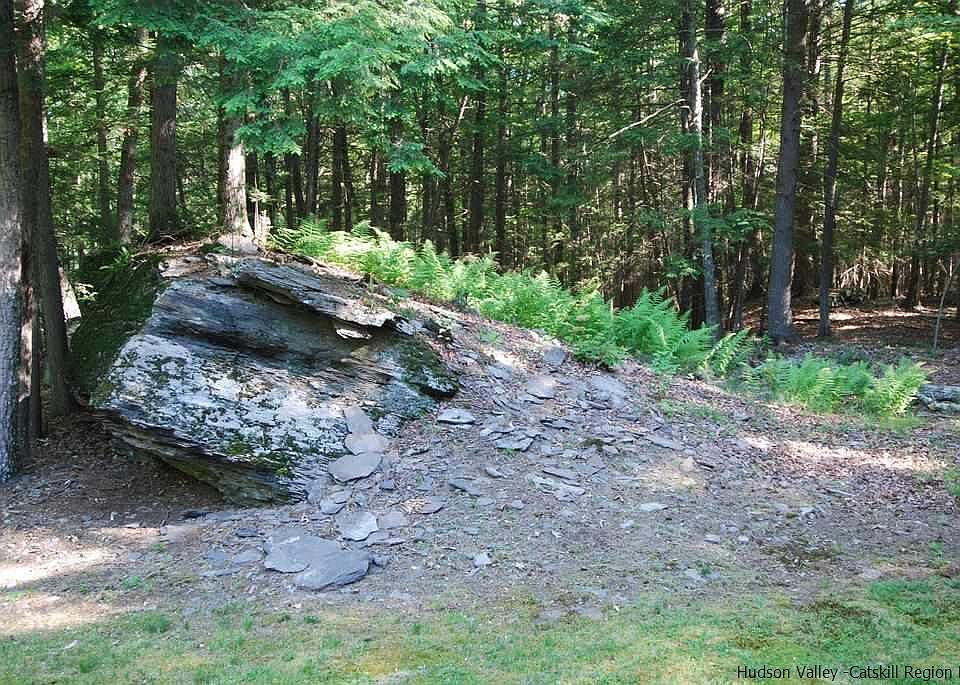 2nd image of 23 Rocky Woods Rd