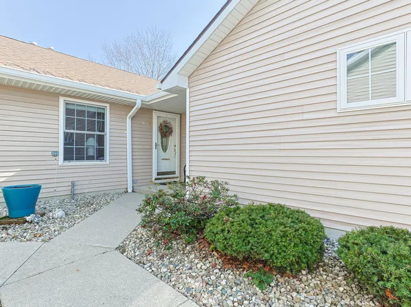 5543 Ivy Path #13, Stevensville, MI 49127