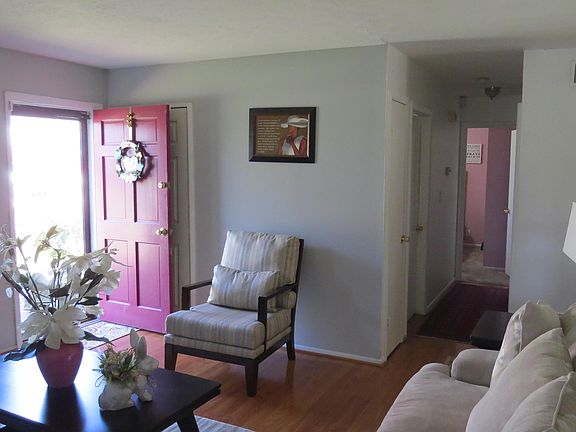 3rd image of 5102 Green Cove Cir