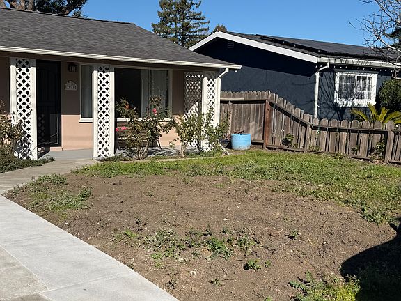 3rd image of 2040 Morlan Dr