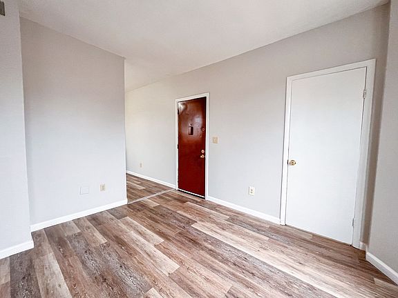 4th image of 426 Garden St #428-3