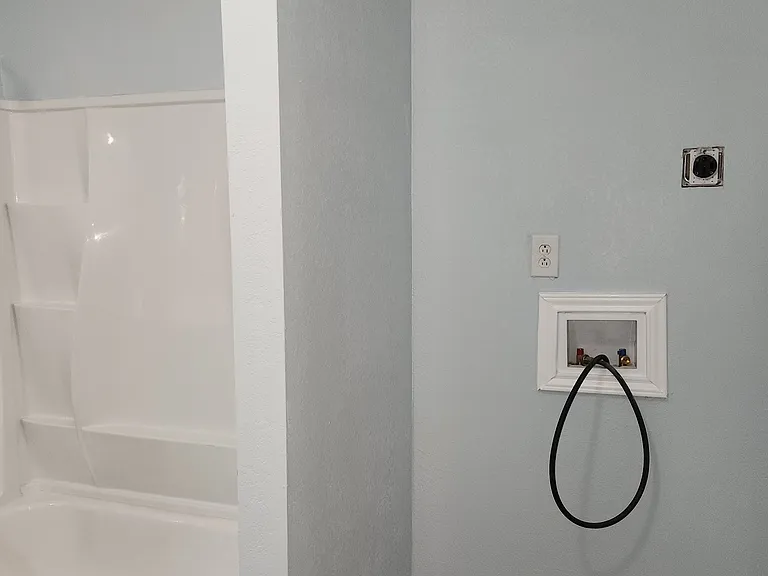 523 S San Bernardo Ave — Photo 13