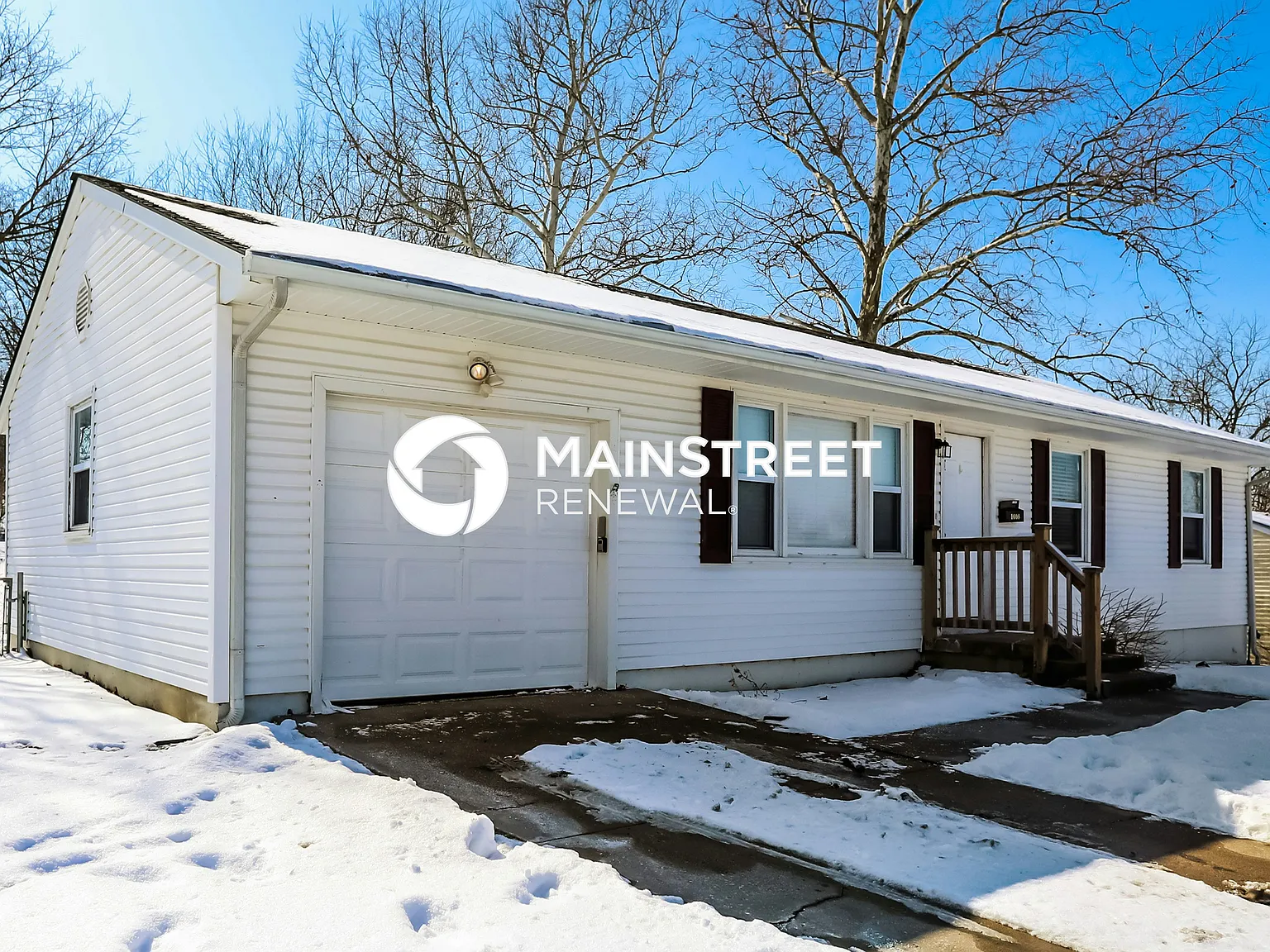 1008 Stafford Dr — Photo 2