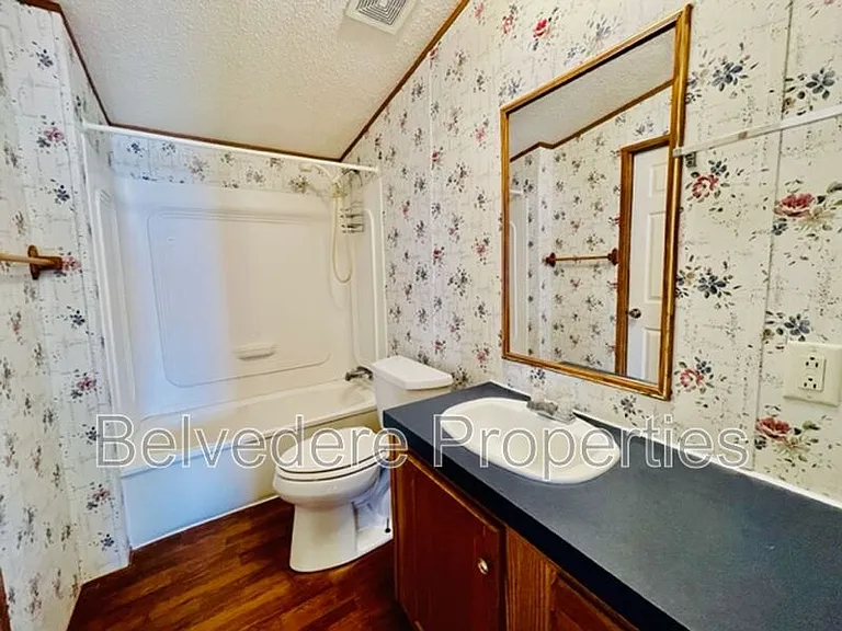 221 Oak Grove Church Rd — Photo 14