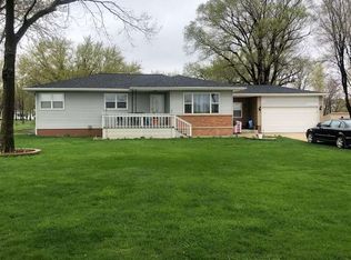 4217 George Dr, Waterloo, IA 50703