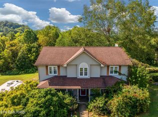212 Pickens Rd, Kingsport, TN 37663