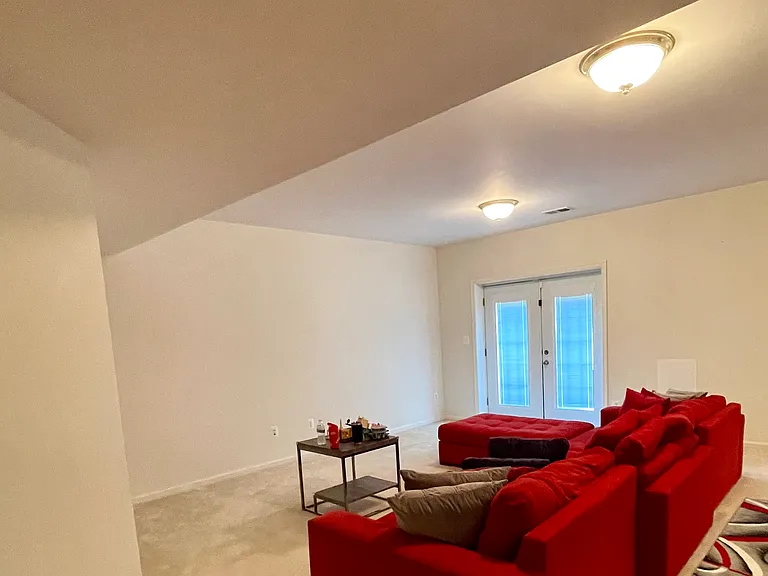 2102 Powells Landing Cir — Photo 16