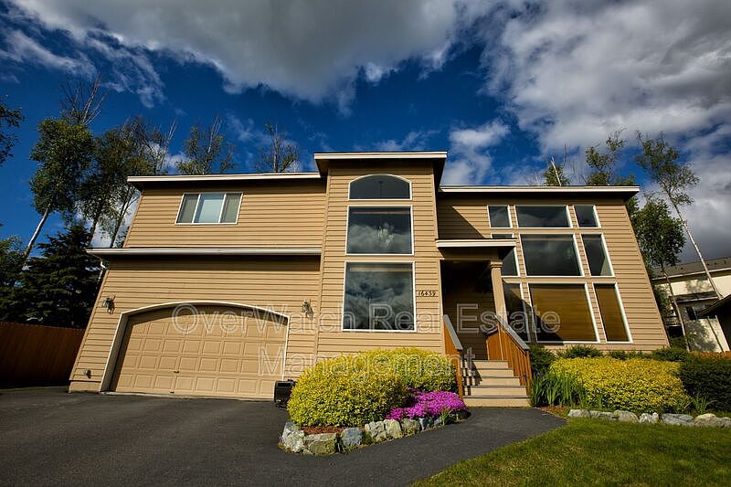 1st image of 16439 Mills Park Cir