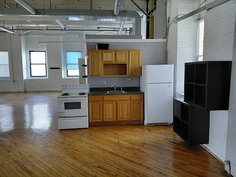 426 E Allegheny Ave #2W — Photo 8