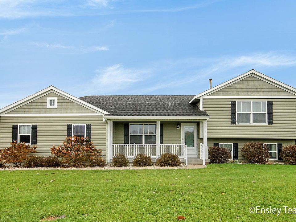 1st image of 2054 Huntsman Ct NE