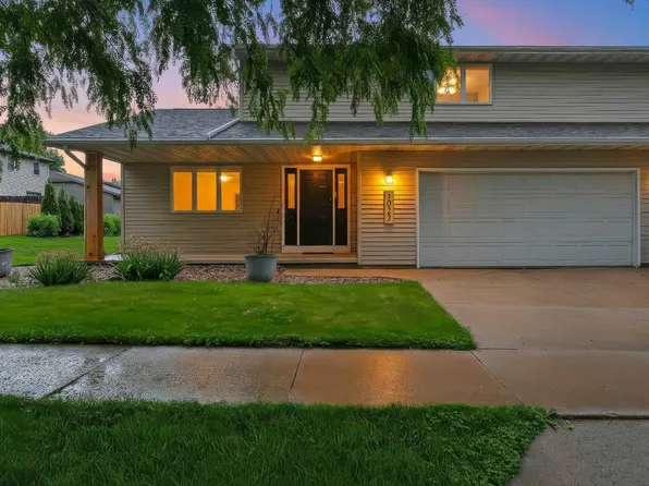 1023 W Ridgeview Dr, Appleton, WI 54914